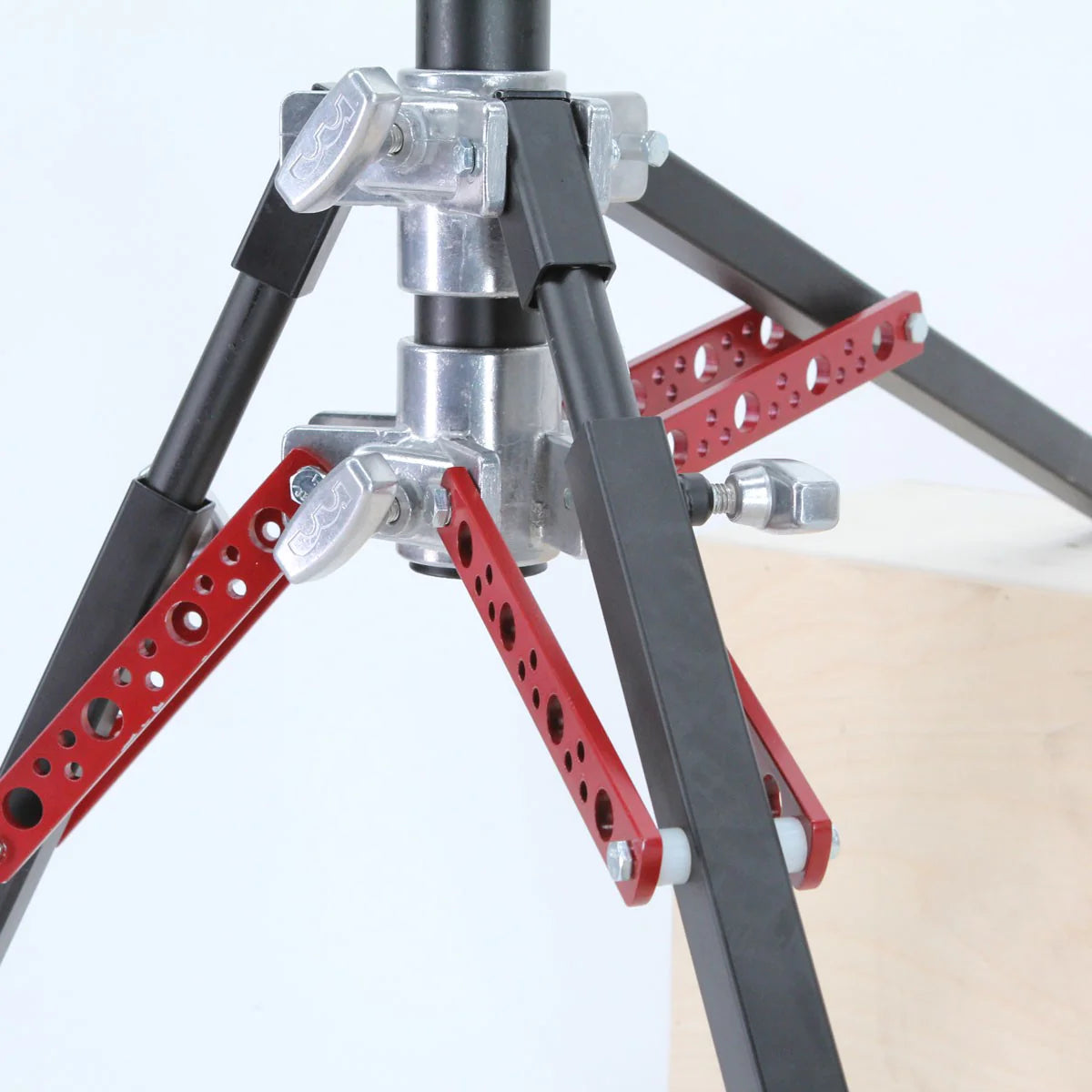Stand Slider | MSE Matthews - HD Source