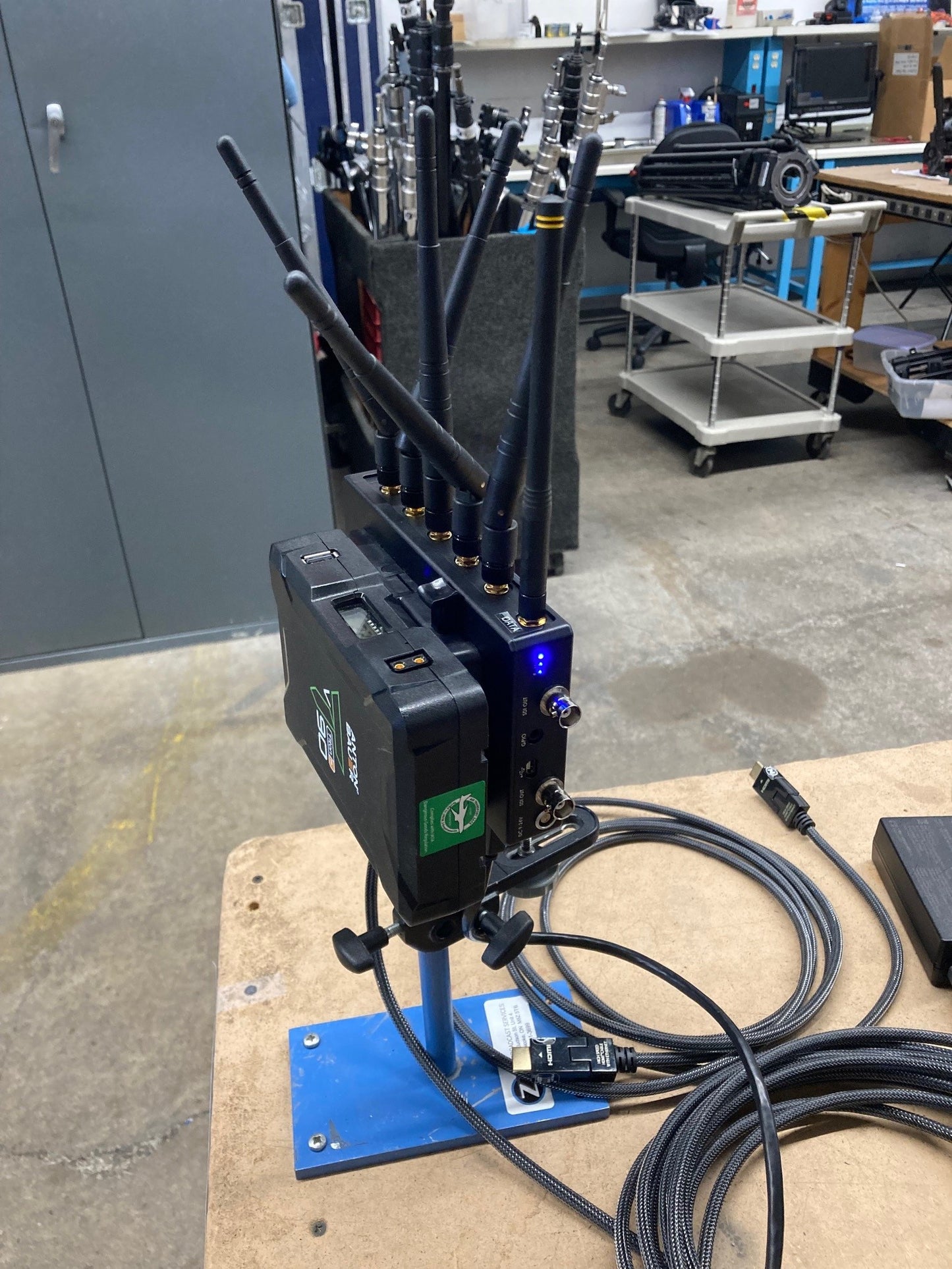 Wavetek Tv Wireless Video and Paint System - HD Source