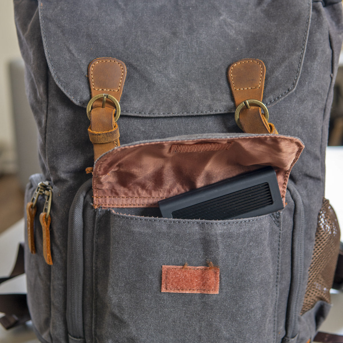 Oyen Helix Dura 2TB USB-C (USB 3.2 Gen2) NVMe Portable SSD, Up to 1050MB/s - HD Source