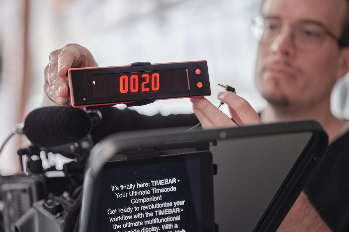 Tentacle Sync TB-1 Timebar Multipurpose Timecode Display – HD Source