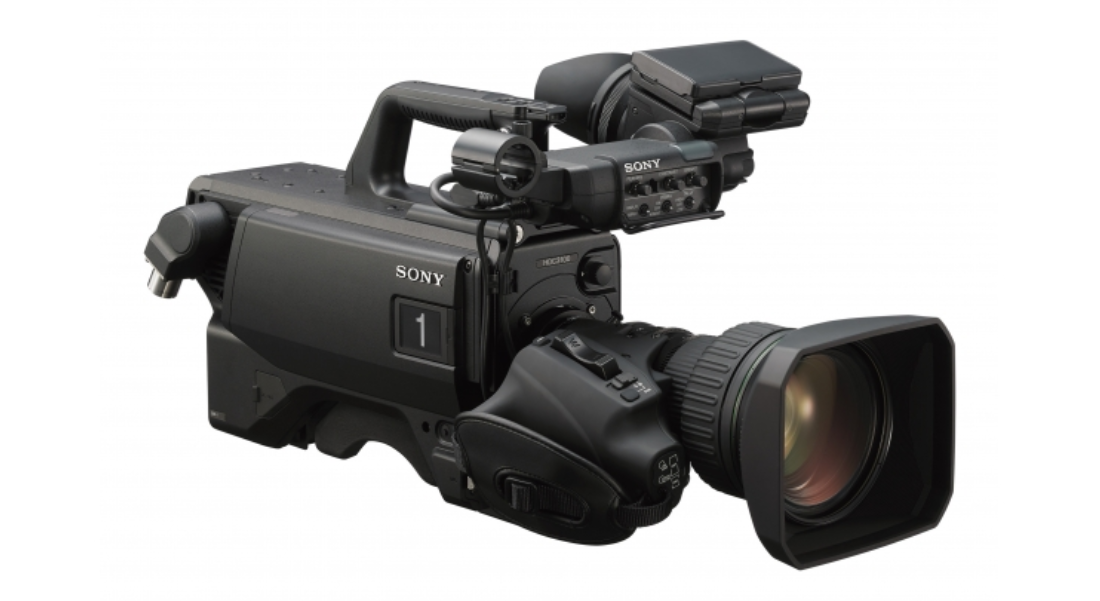Sony HDC-3100 Three 2/3-inch CMOS sensors portable system camera for fibre operation